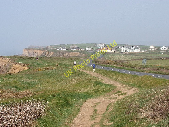 Photo 6"x4" Joggers on coast path, Upton Bude\/SS2106 c2007