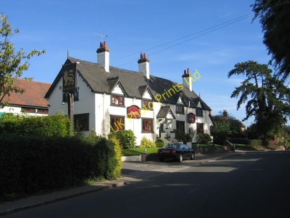 Photo 6"x4" The Golden Lion, Easenhall Easenhall c2005