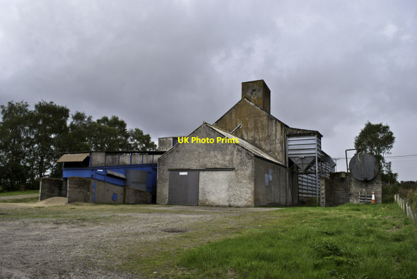 Photo 6"x4" Farm building north of Rhicullen Badachonacher c2012
