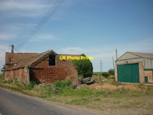 Photo 6"x4" Farm buildings on New Road Quadring Eaudike c2012