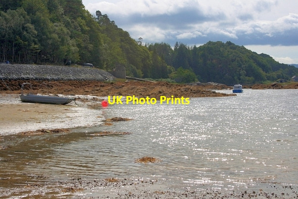 Photo 6"x4" Shoreline below Cnoc a'Chrochaidh Shielfoot c2012