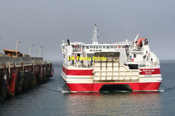 Photo 6"x4" Easy does it...... Gills c2012