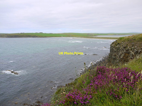 Photo 6"x4" Taracliff Bay from cliff-top path Upper Sanday c2012