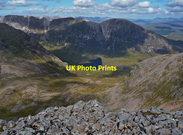 Photo 6"x4" Coire L\u00c3\u00a0ir from the top of the Mainreachan Buttress Loch Coire L\u00e0ir\/NG9750 c2012
