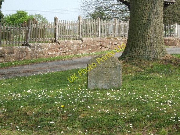 Photo 6"x4" Not a gravestone! Stockton\/SO7299 c2007