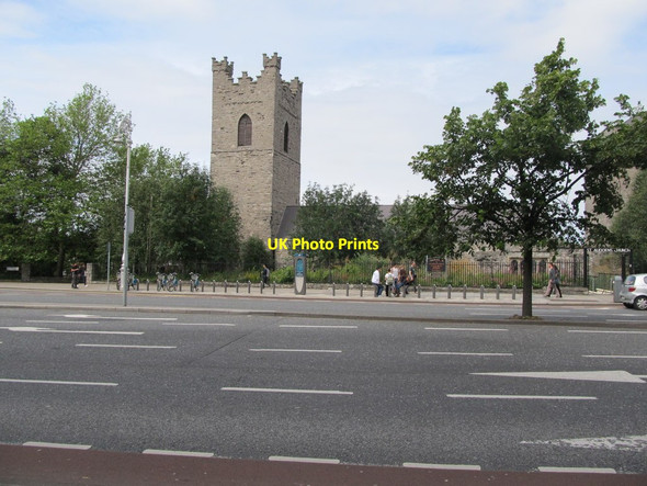 Photo 6"x4" St Audoen's CoI Church viewed across the High Street Dolphins Barn c2012