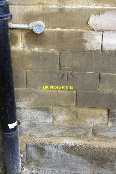 Photo 6"x4" Benchmark at entrance to Wakefield Kirkgate station Wakefield\/SE3320 c2012
