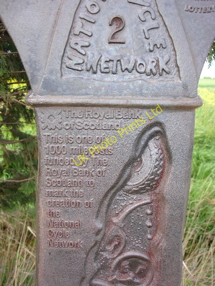 Photo 6"x4" National Cycle Network milepost St Mary in the Marsh c2007