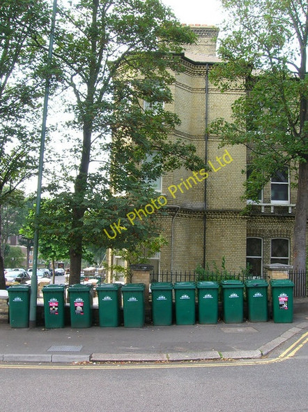 Photo 6"x4" Wheelie Bins, The Drive Hove c2006