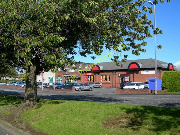 Photo 6"x4" Out of town shopping Laigh Glengall c2006