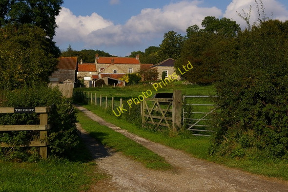 Photo 6"x4" Track at Wrelton Aislaby\/SE7785 c2006