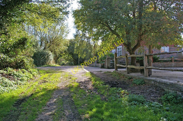 Photo 6"x4" New Barn Cottage Nep Town c2006