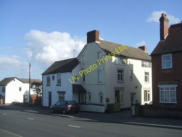 Photo 6"x4" Leopard Inn, Sandhills Brownhills\/SK0405 c2006