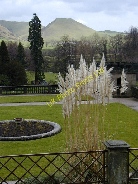 Photo 6"x4" Ilam Hall gardens and Thorpe Cloud Ilam c2004