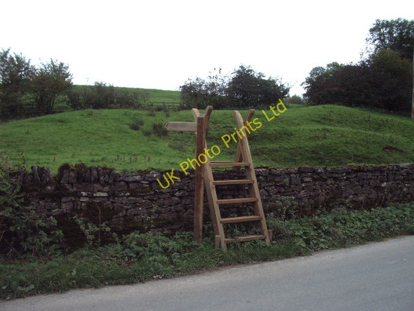 Photo 6"x4" Brand new Kirkby Stephen c2006