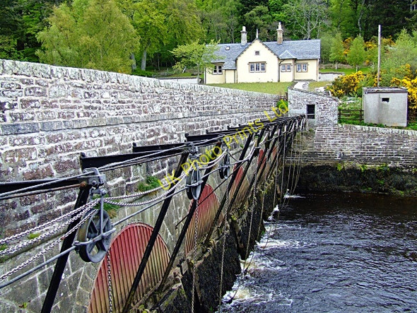 Photo 6"x4" The Water Gates on Loch Fleet Kirkton\/NH7998 c2007