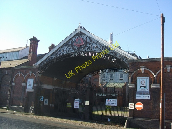 Photo 6"x4" Springfield Brewery - Main Entrance Wolverhampton c2006