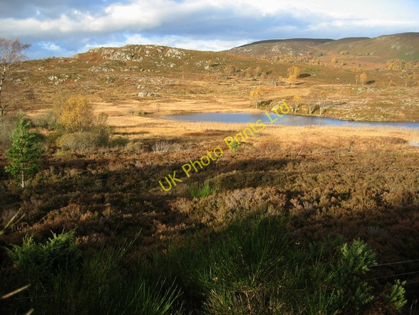 Photo 6"x4" Loch na Ba Ruaidhe Milton\/NH4930 c2006