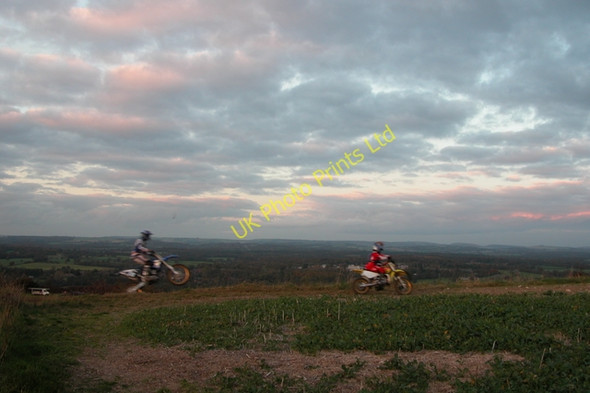 Photo 6"x4" Trials riders practising along the top of Portsdown Hill Southwick\/SU6208 c2006