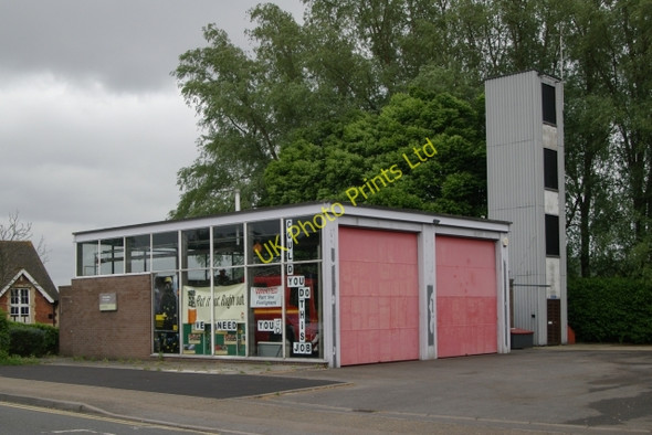 Photo 6"x4" Godalming Fire Station Godalming c2007