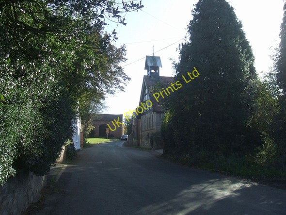 Photo 6"x4" Church in Lower Penn Orton\/SO8695 c2006