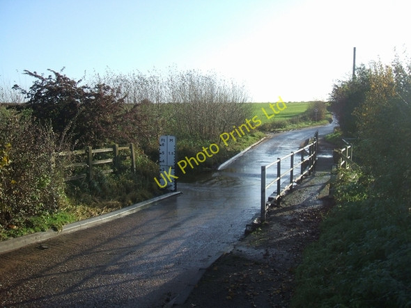 Photo 6"x4" Trescott Ford Old Perton\/SO8598 c2006