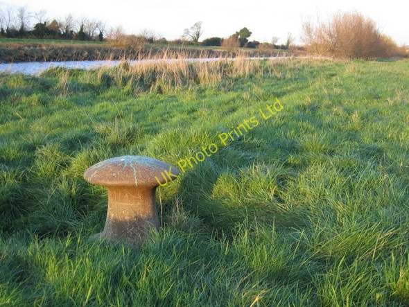 Photo 6"x4" Bank of the River Dee and redundant bollard Chester c2006