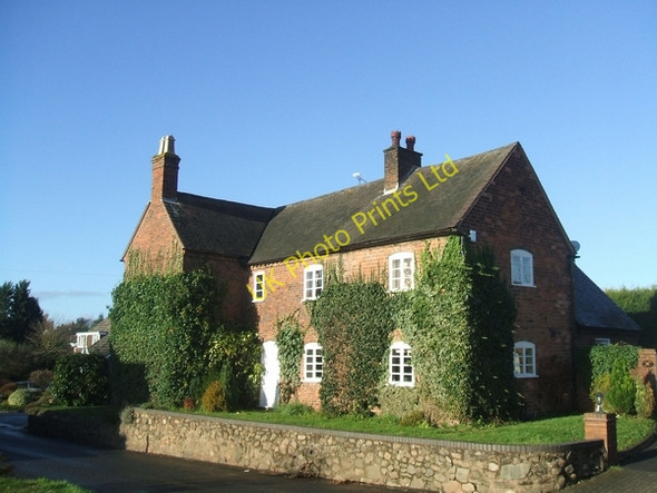 Photo 6"x4" Beech Hurst Farmhouse Seisdon c2006
