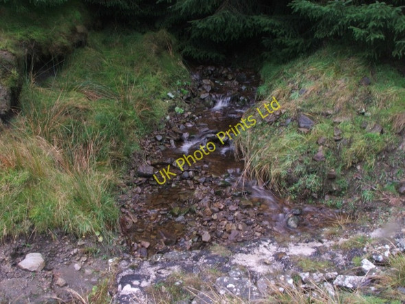 Photo 6"x4" Trackside Stream. Beckermonds c2006
