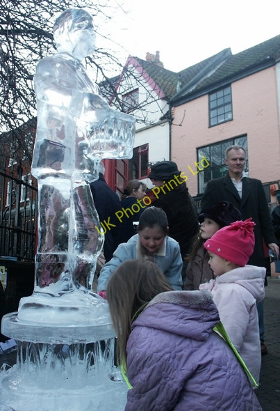 Photo 6"x4" Ice sculpture, Norwich Norwich c2006