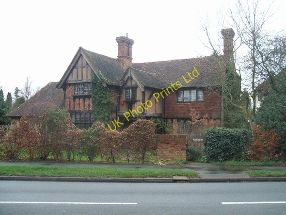 Photo 6"x4" Tudor House, Histons Hill Oaken c2006