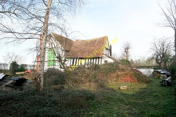 Photo 6"x4" Listed Building? Church End\/SO8341 c2007