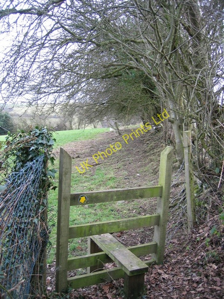 Photo 6"x4" Footpath  and Stile near Pen-y-felin Pen-y-felin\/SJ1569 c2007