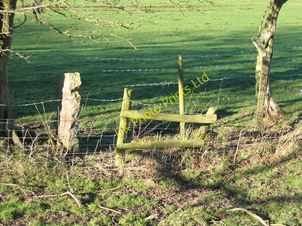 Photo 6"x4" Not a Blocked Stile Gwernol c2007