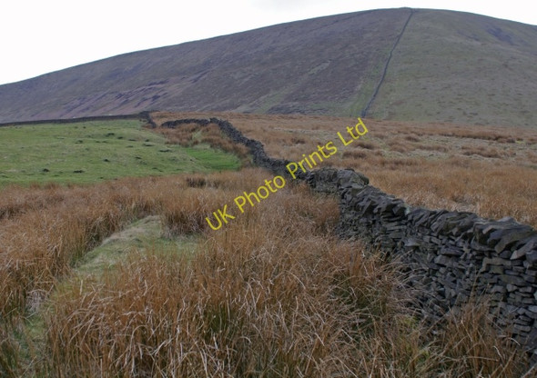 Photo 6"x4" Fell beneath Pendle Big End Twiston c2006