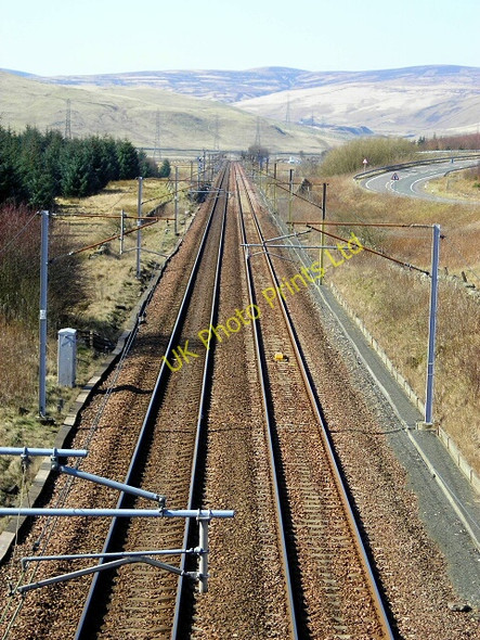 Photo 6"x4" Straight Stretch of Railway Near Beattock Summit March\/NS9914 c2007