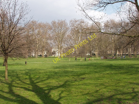 Photo 6"x4" Green Park, with Piccadilly beyond Westminster c2007