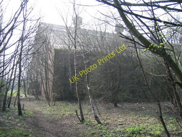 Photo 6"x4" Footpath and Building in Sandycroft Pentre\/SJ3267 c2007