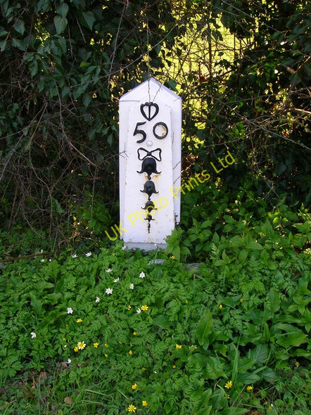Photo 6"x4" Milepost, A22, Whitesmith Park Corner\/TQ5114 c2007