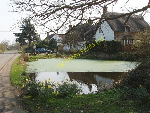 Photo 6"x4" Pond at Murcott Murcott\/SP5815 c2007