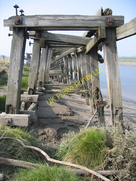 Photo 6"x4" Ruined Jetty by the River Dee #2 Garden City\/SJ3269 c2007