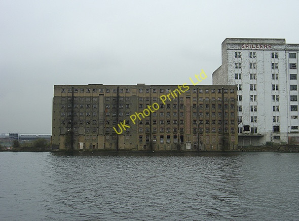 Photo 6"x4" Spillers Mills, Royal Victoria Dock Woolwich c2007