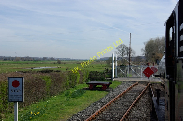 Photo 6"x4" Bodiam level crossing Bodiam c2007