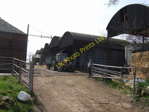 Photo 6"x4" Barns at High Onn Farm High Onn c2007