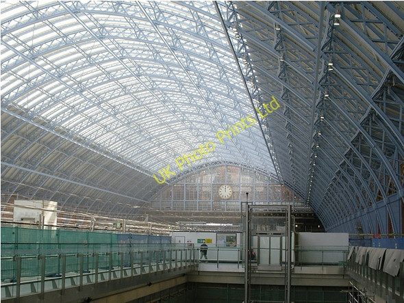 Photo 6"x4" St Pancras trainshed London c2007