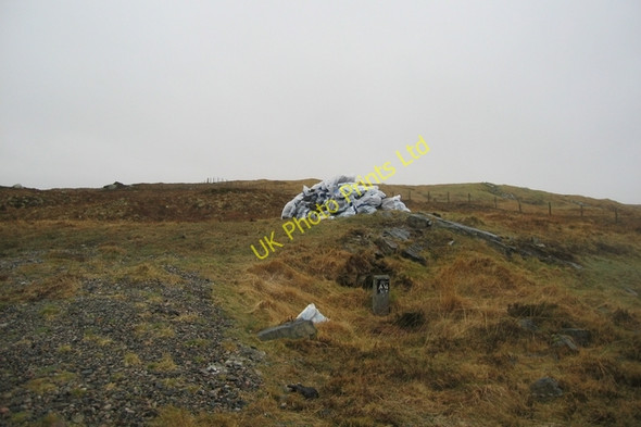 Photo 6"x4" Peat stocks at Blathaisbhal Blashaval\/NF8970 c2007