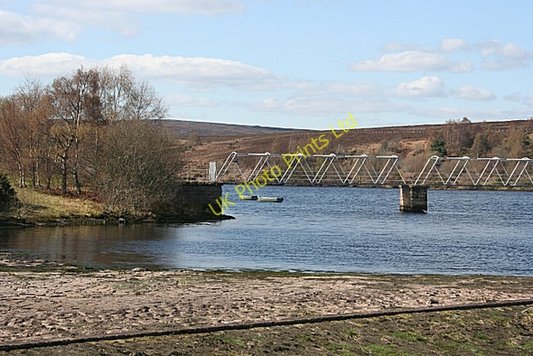 Photo 6"x4" Glenlatterach Reservoir Kellas\/NJ1754 c2007
