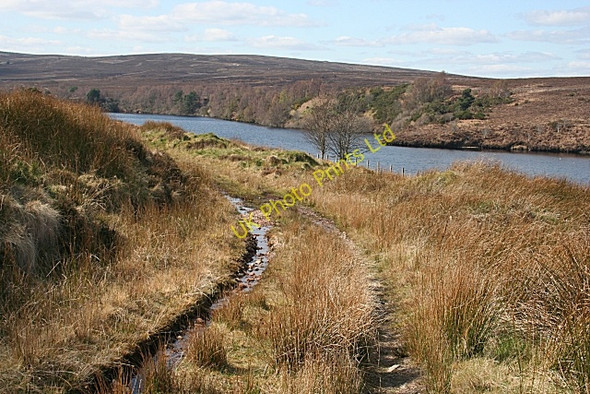 Photo 6"x4" Glenlatterach Reservoir Kellas\/NJ1754 c2007 P1