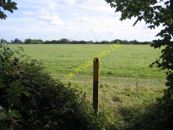 Photo 6"x4" Footpath on the Gravenhurst Road, Silsoe, Beds Barton-le-Clay c2005