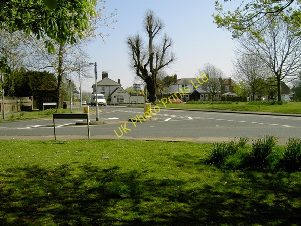 Photo 6"x4" Luton Road & Chaul End Road Junction Caddington c2007